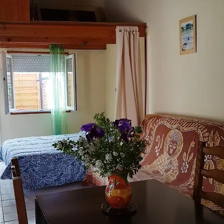 Studio Avec Jardin Clos Et Wifi A Le Village Plage A 1 Km De La Plage アパート
